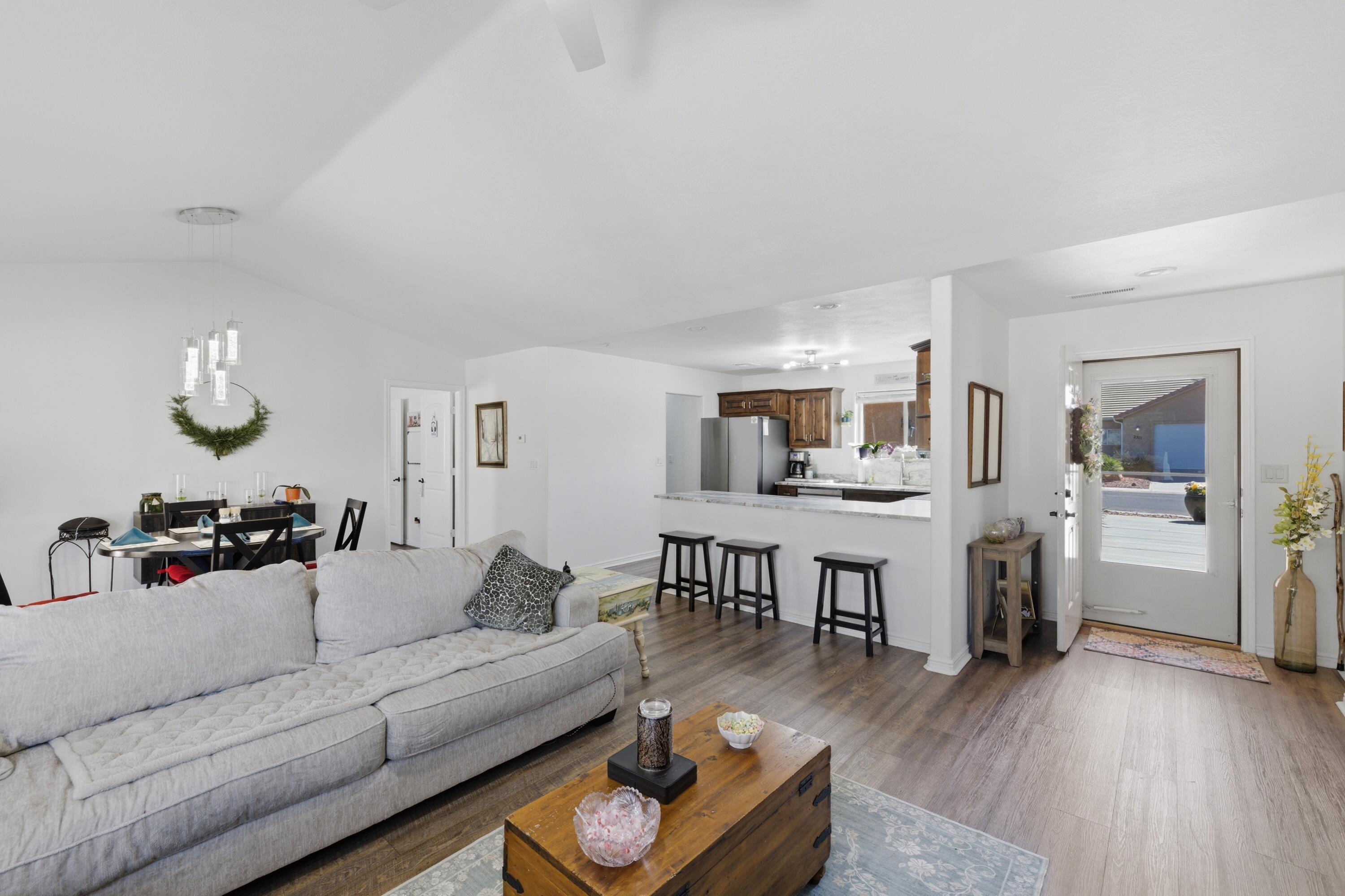 SKY RIDGE - Residential