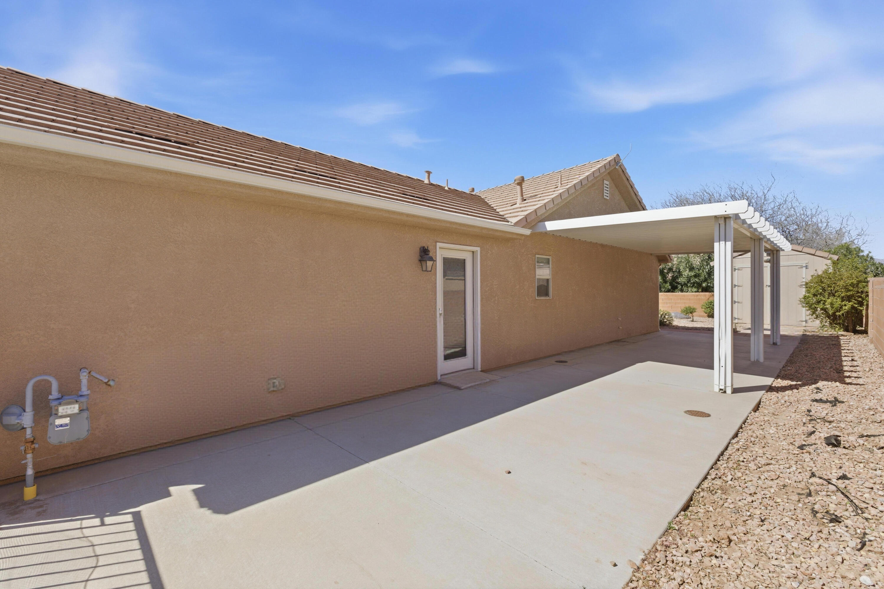 SKY RIDGE - Residential