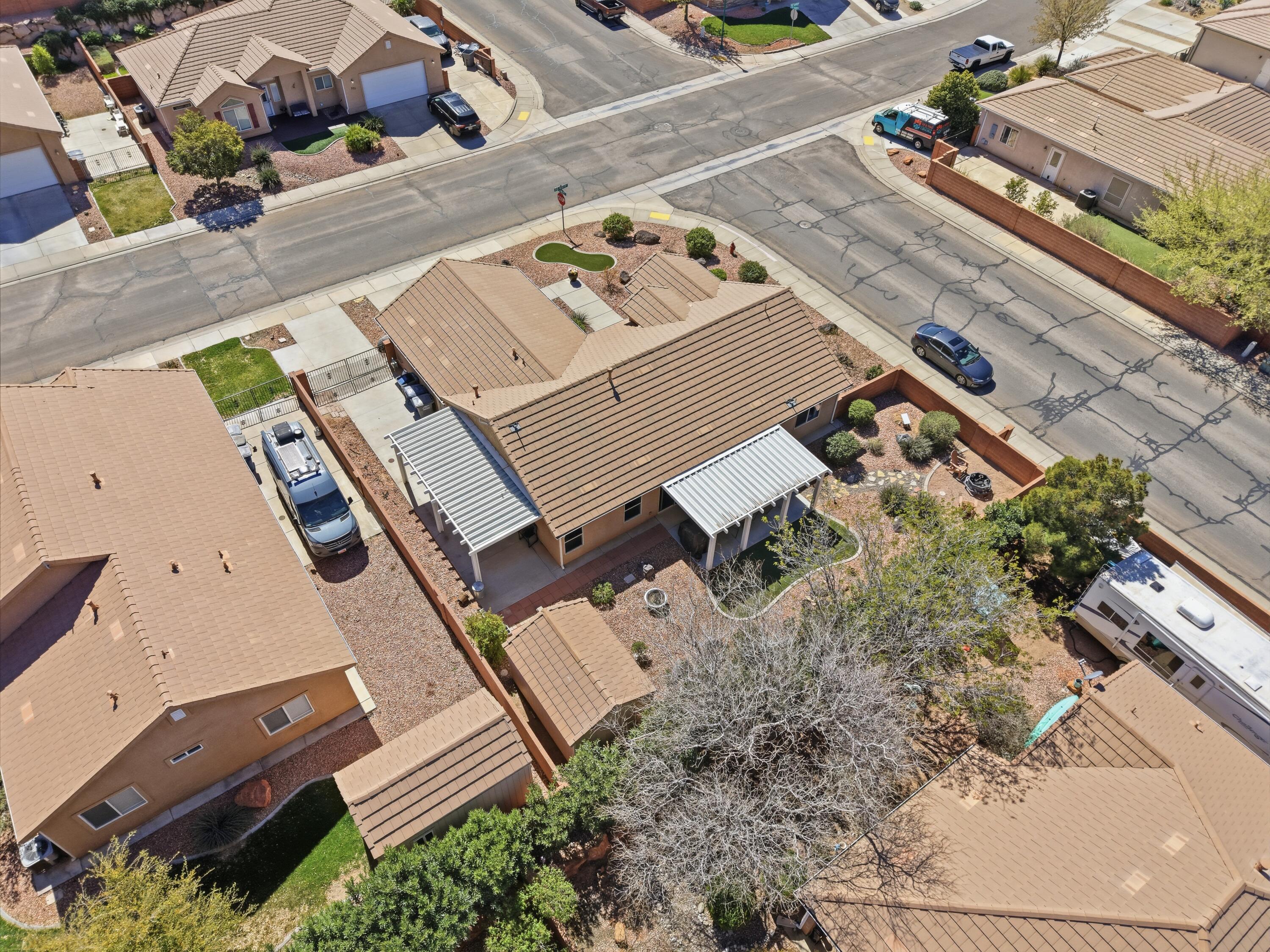 SKY RIDGE - Residential