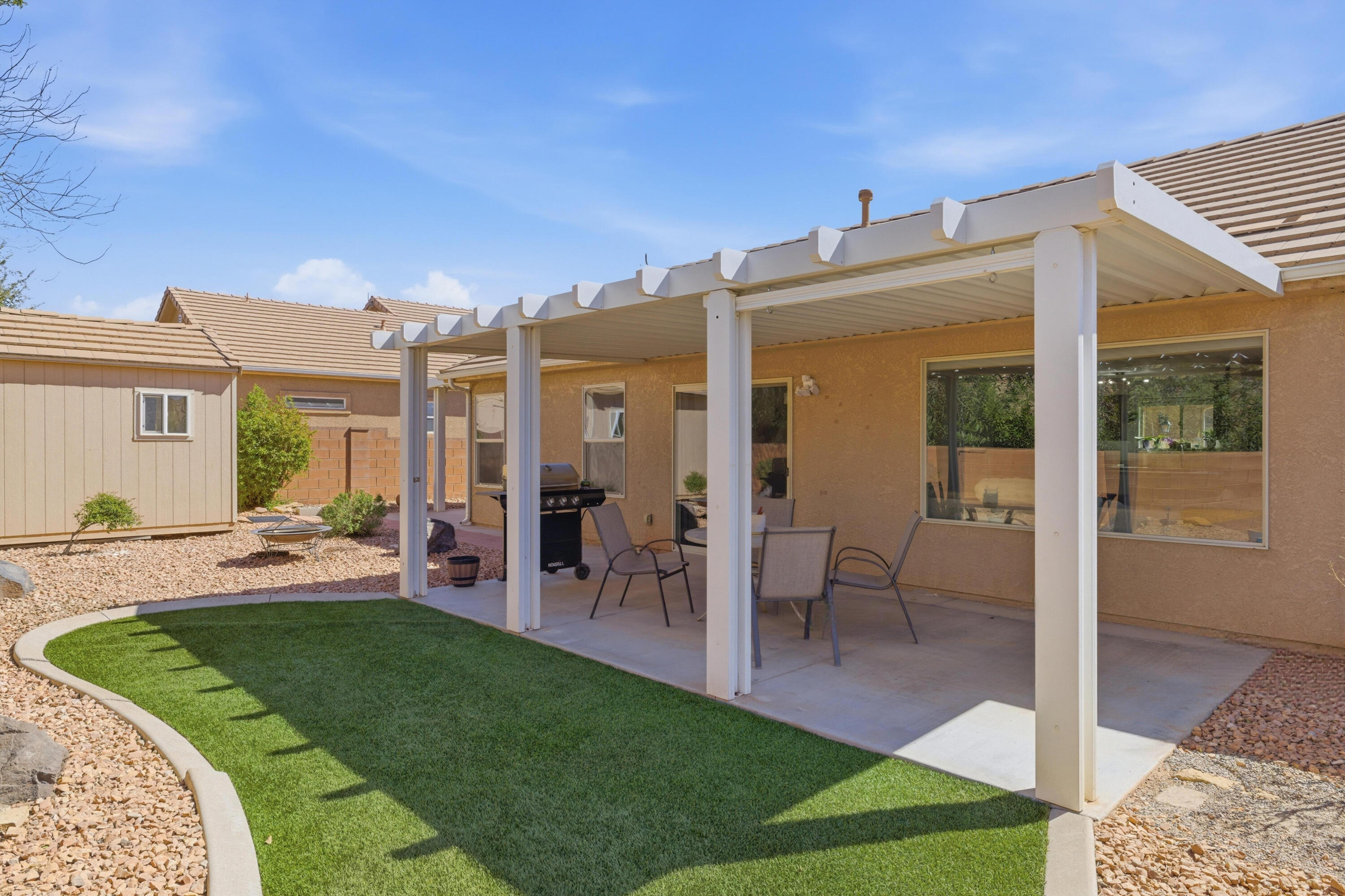 SKY RIDGE - Residential