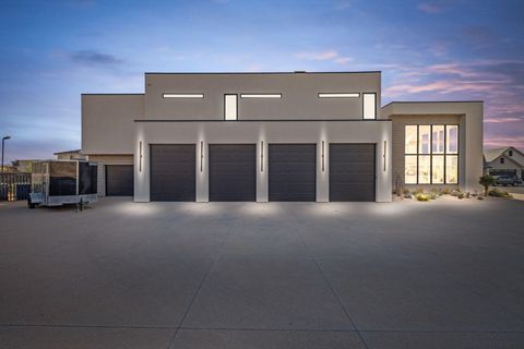 Tiny photo for 3147 MESA VERDE CIR, Hurricane, UT 84737 (MLS # 26-271370)