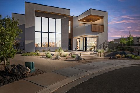 Tiny photo for 3147 MESA VERDE CIR, Hurricane, UT 84737 (MLS # 26-271370)