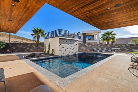 Tiny photo for 3147 MESA VERDE CIR, Hurricane, UT 84737 (MLS # 26-271370)