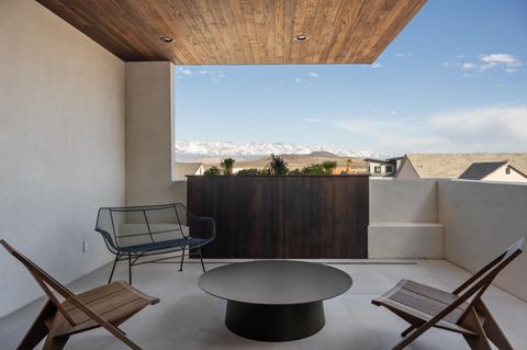 Tiny photo for 3147 MESA VERDE CIR, Hurricane, UT 84737 (MLS # 26-271370)