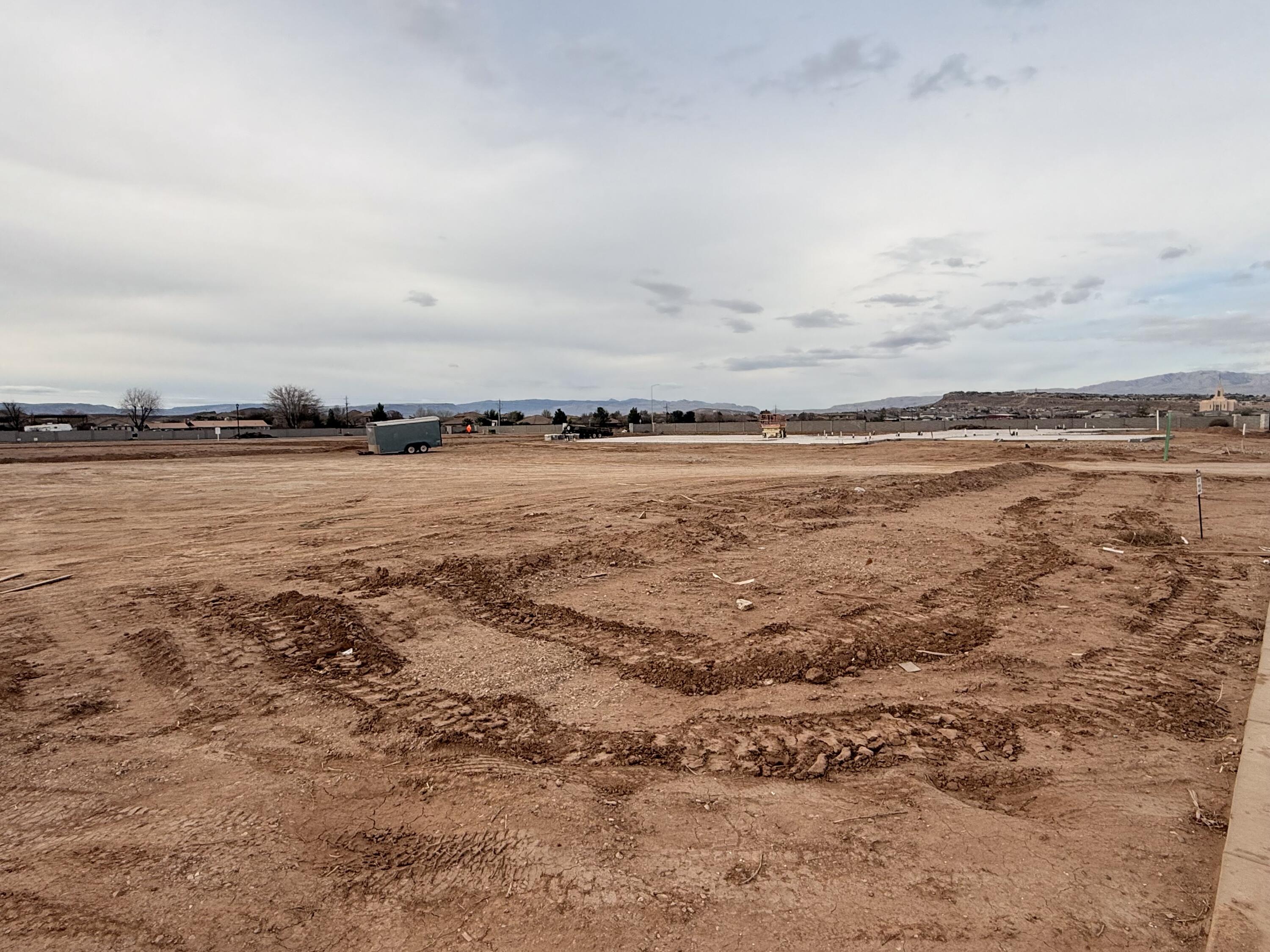 RESERVE AT OLD FARM - Land