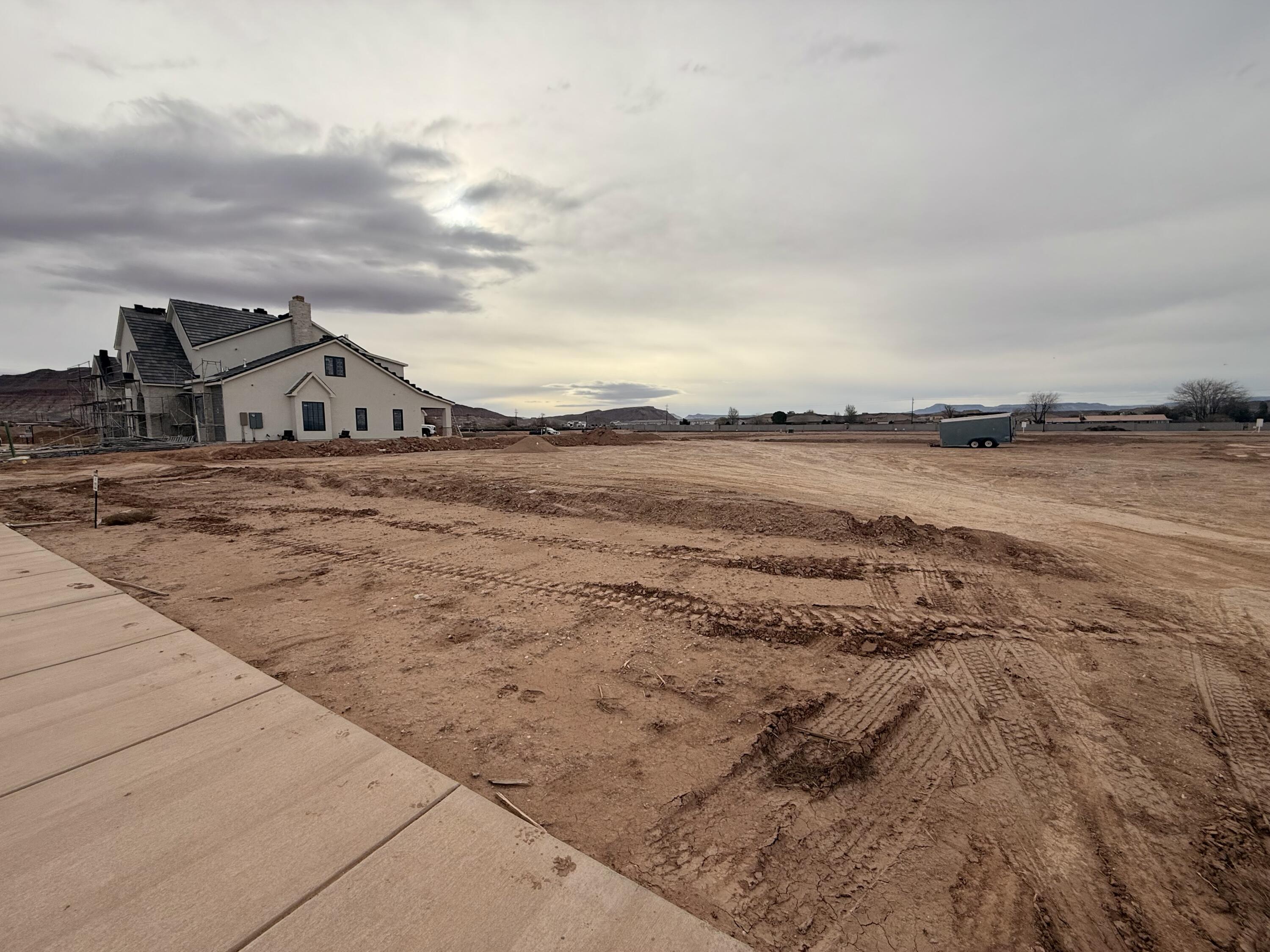 RESERVE AT OLD FARM - Land