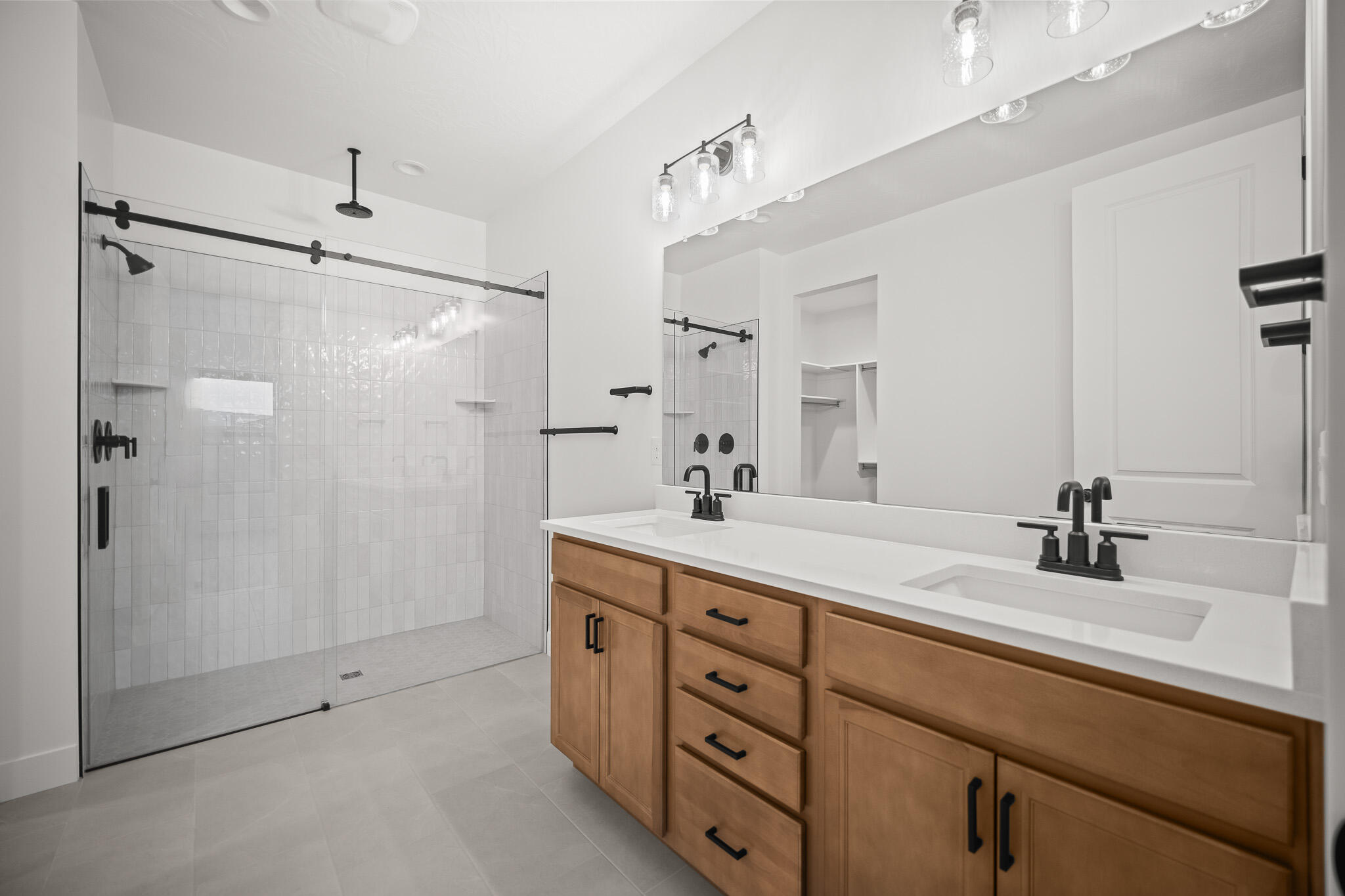 ROSALIA RIDGE AT DIVARIO - Residential