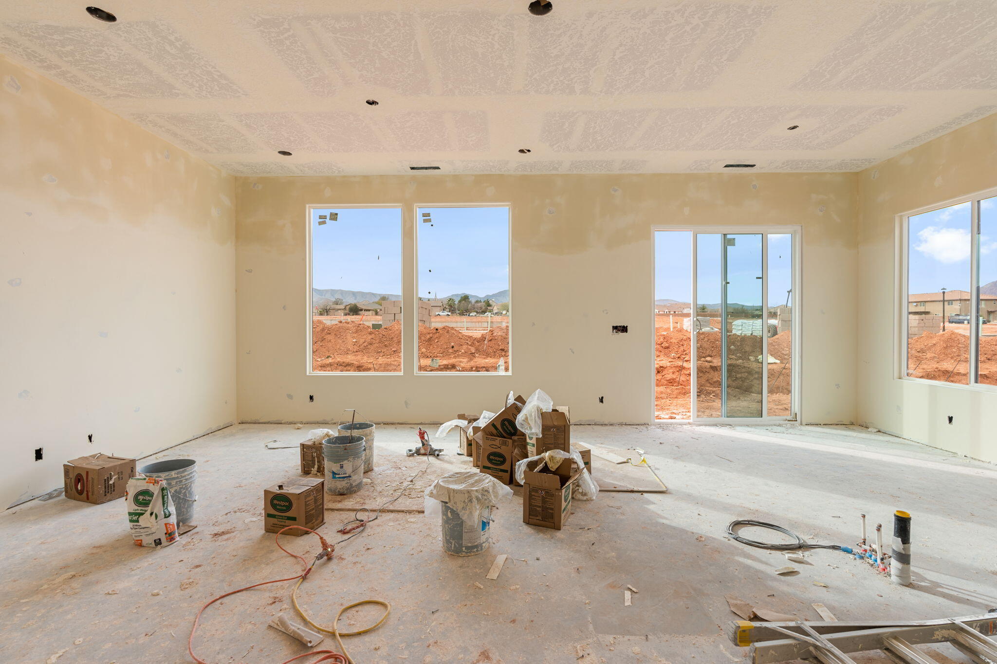 PIONEER POINTE - Residential