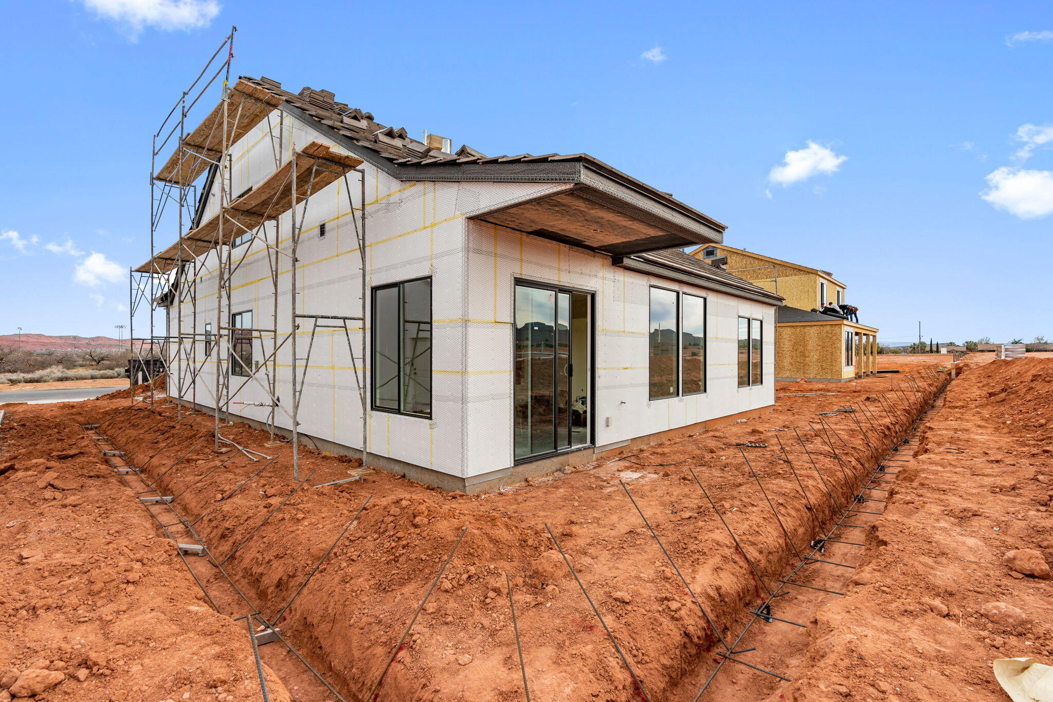 PIONEER POINTE - Residential