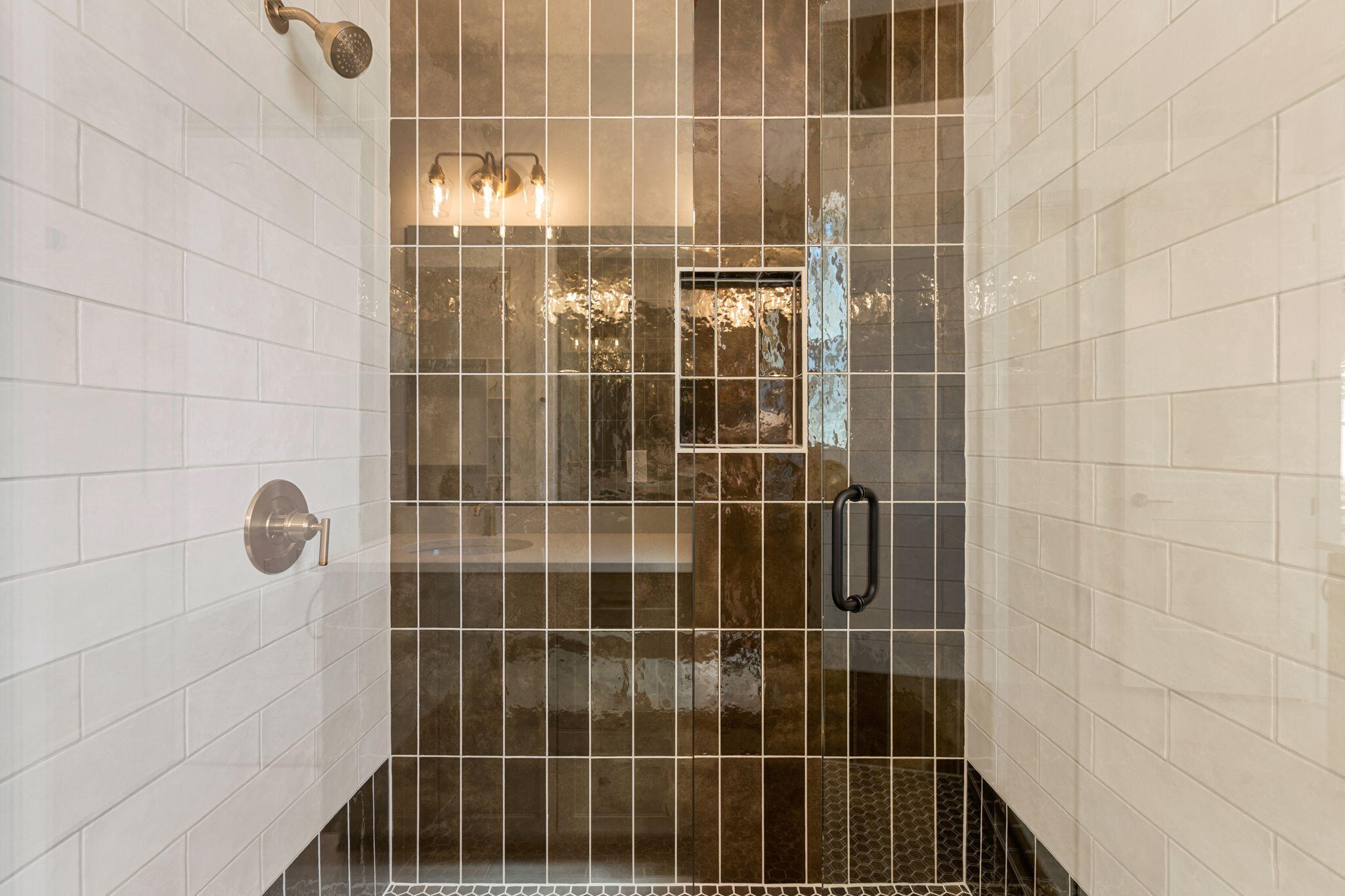 PIONEER POINTE - Residential