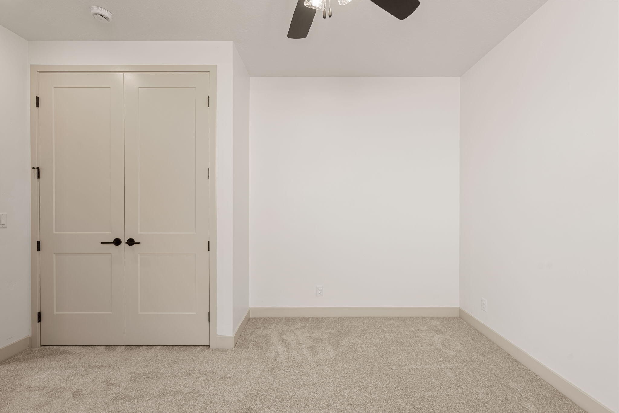 PIONEER POINTE - Residential