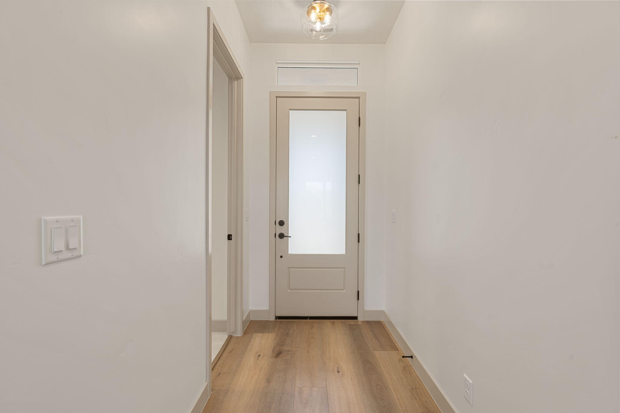 PIONEER POINTE - Residential