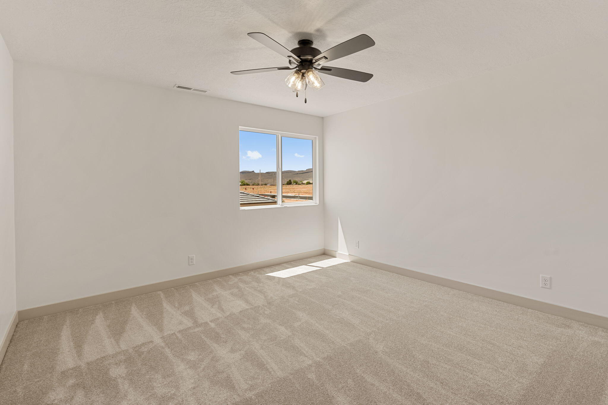 PIONEER POINTE - Residential