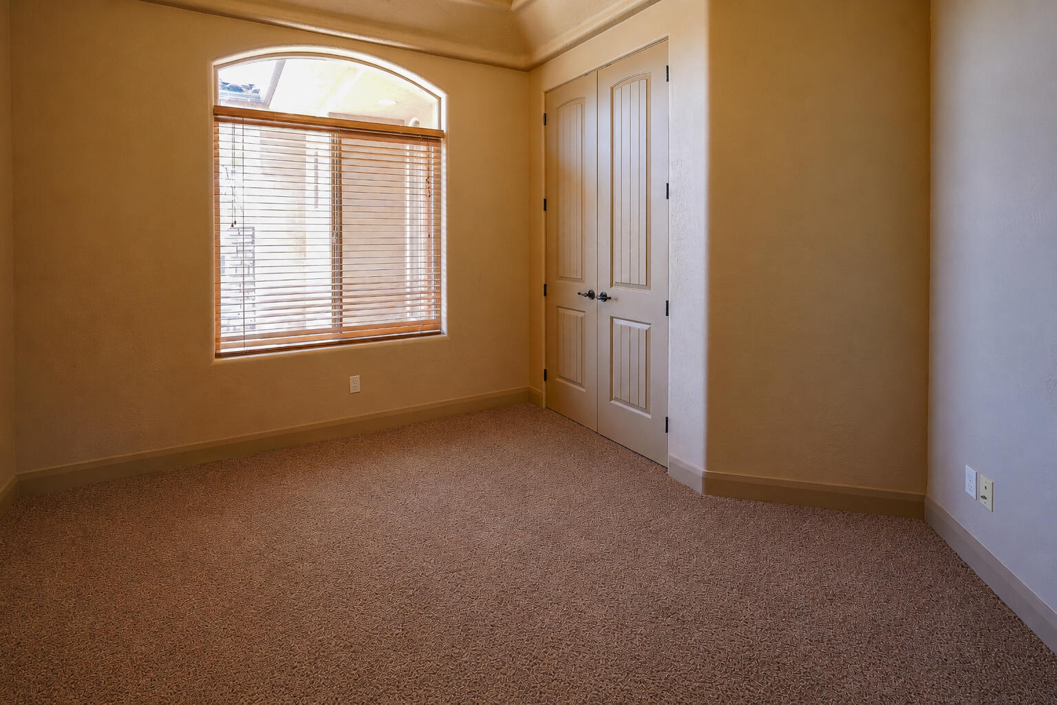 ENCE MEADOWS - Residential