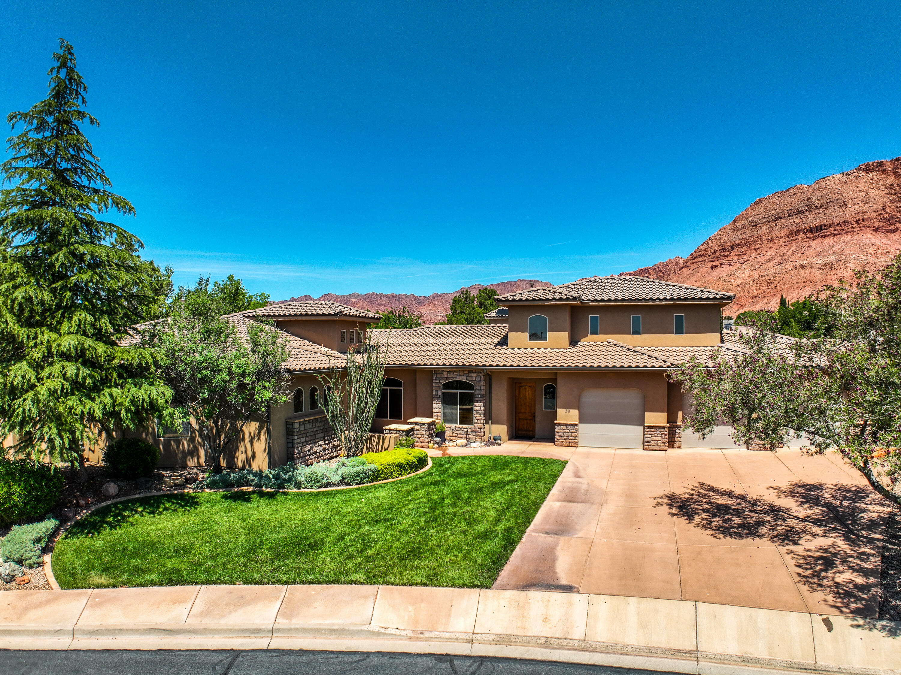 ENCE MEADOWS - Residential