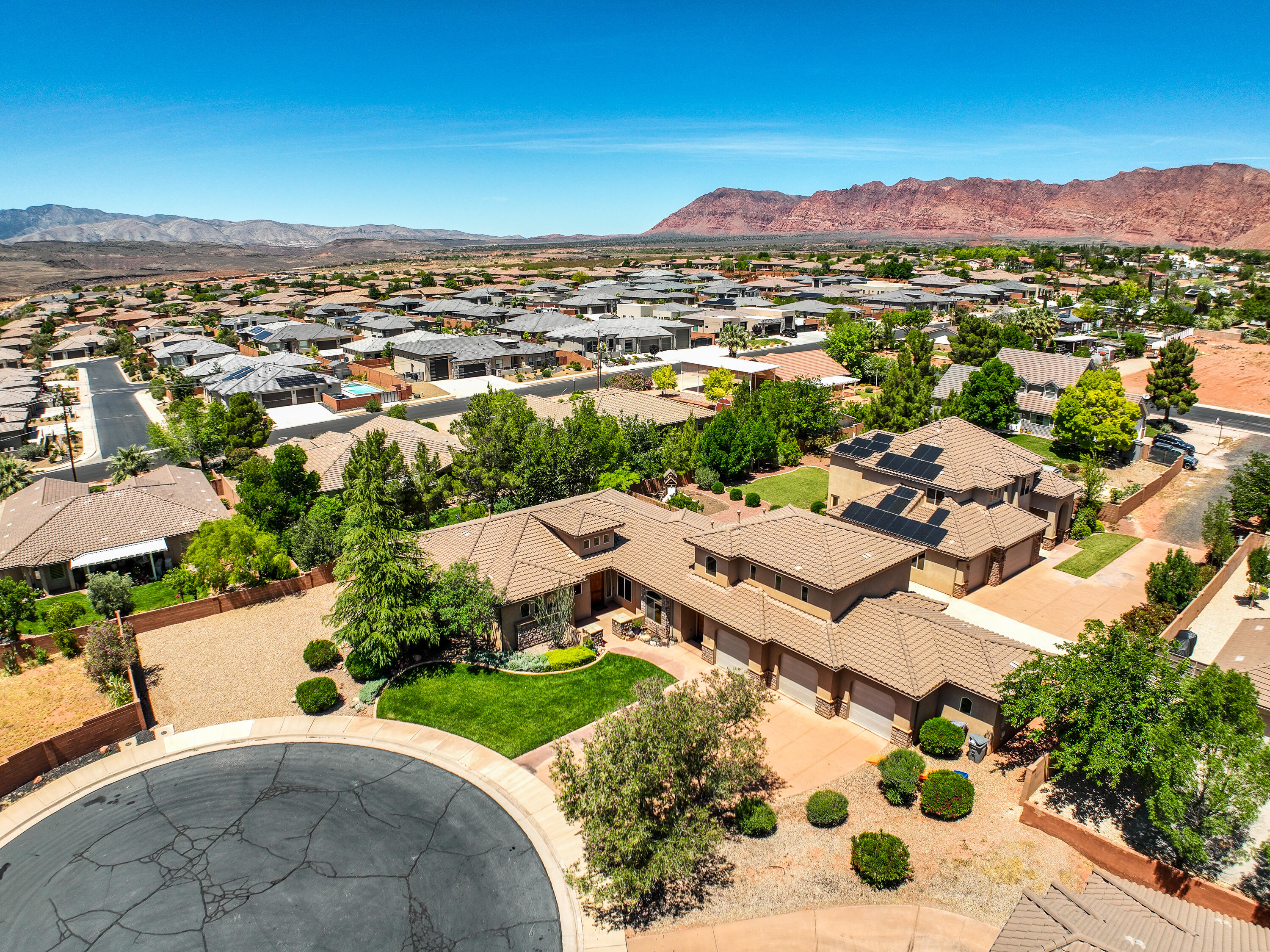 ENCE MEADOWS - Residential