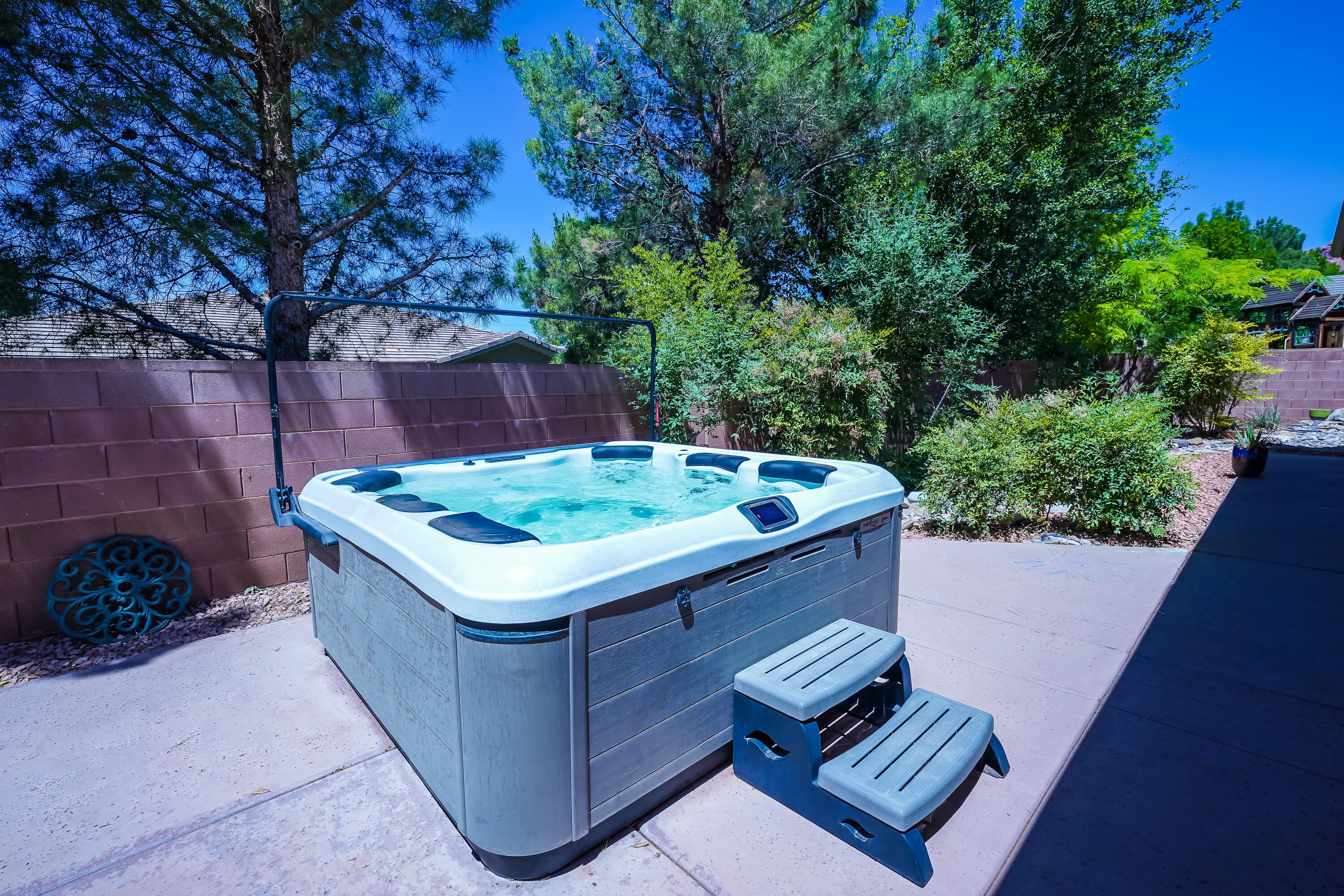 ENCE MEADOWS - Residential