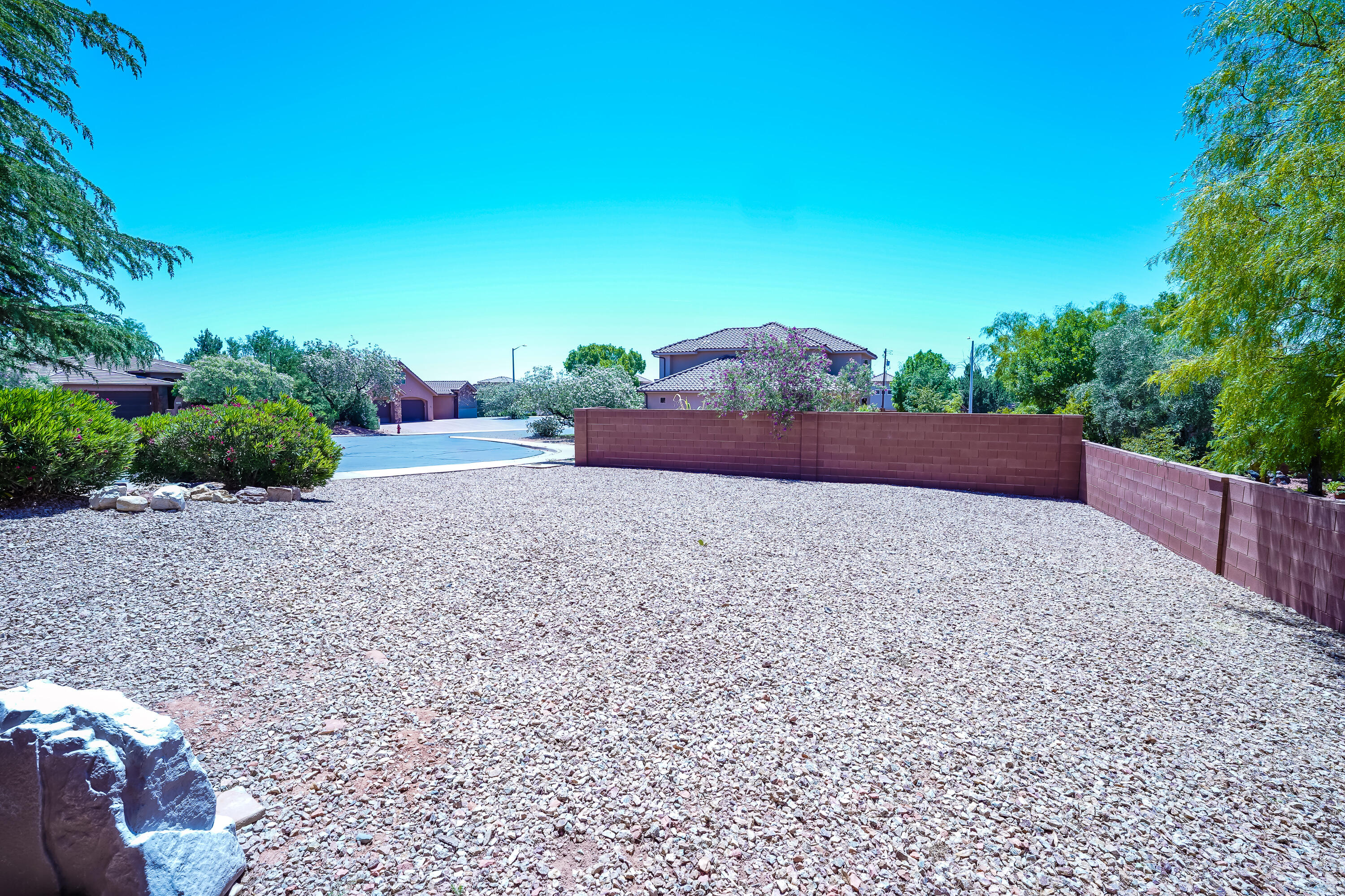 ENCE MEADOWS - Residential