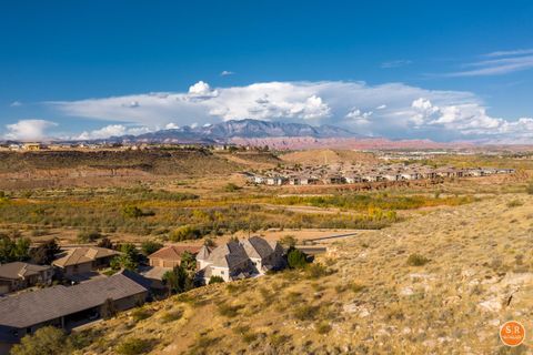 Tiny photo for 1501 S BOULDER MOUNTAIN RD, Saint George, UT 84790 (MLS # 26-273187)