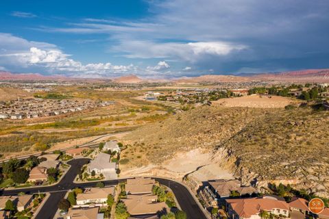 Tiny photo for 1501 S BOULDER MOUNTAIN RD, Saint George, UT 84790 (MLS # 26-273187)