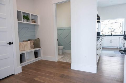 Tiny photo for 1501 S BOULDER MOUNTAIN RD, Saint George, UT 84790 (MLS # 26-273187)