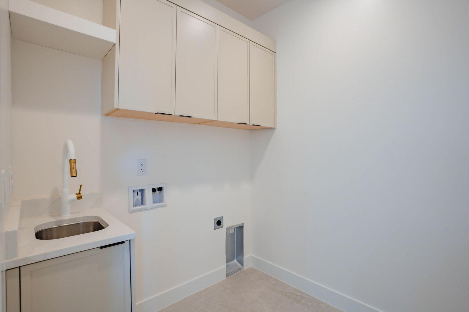 SAND HOLLOW VILLAGE - Residential