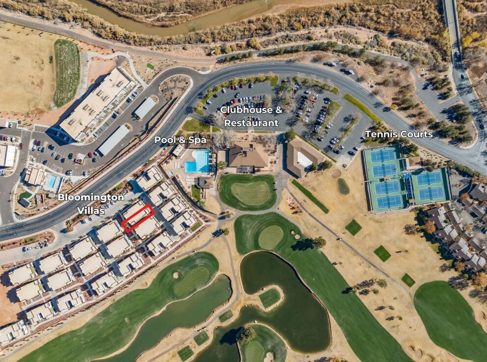 BLOOMINGTON VAC VILLAS - Residential