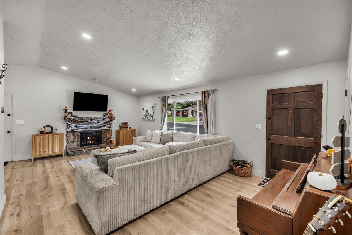 SUNSET VILLAGE - Residential