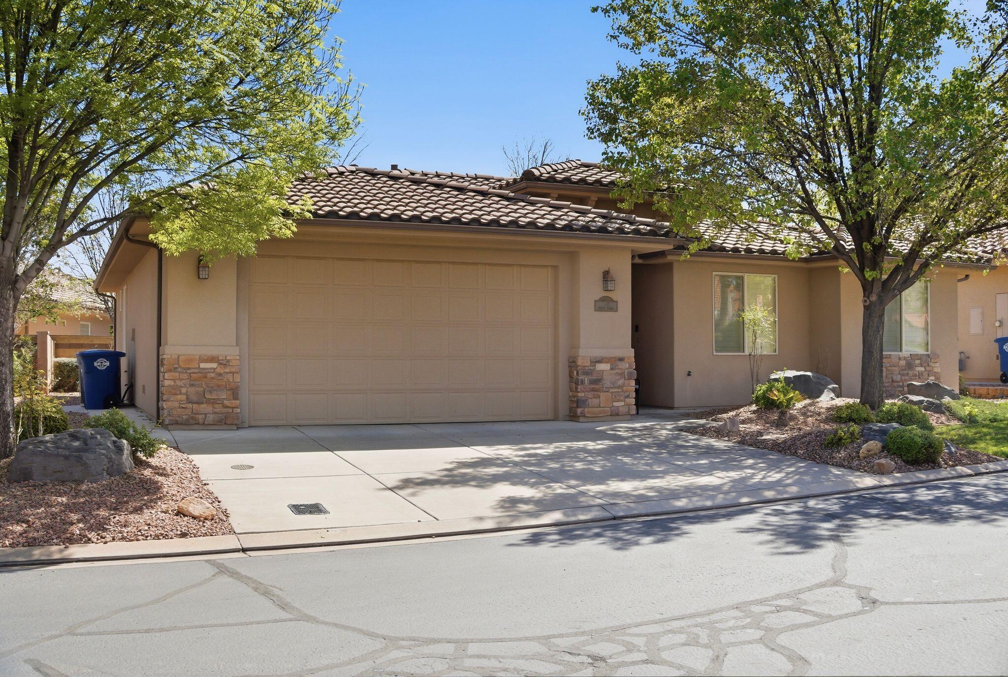 CRYSTAL SPRINGS - Residential