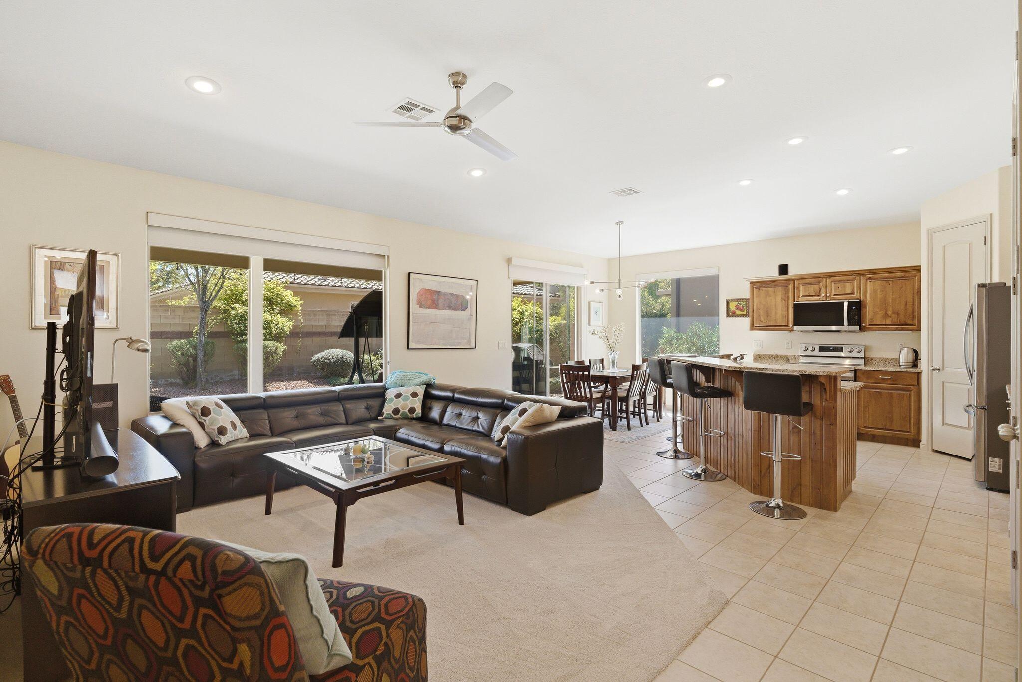 CRYSTAL SPRINGS - Residential