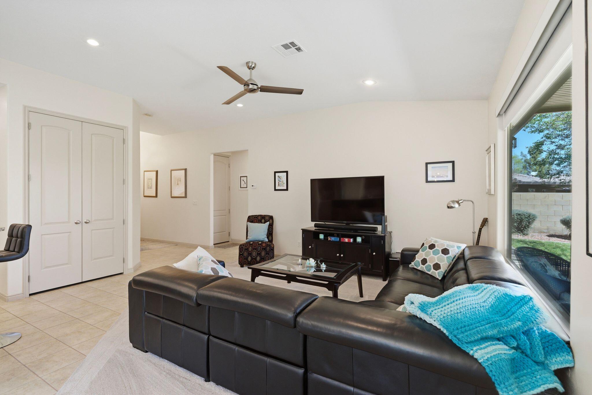 CRYSTAL SPRINGS - Residential