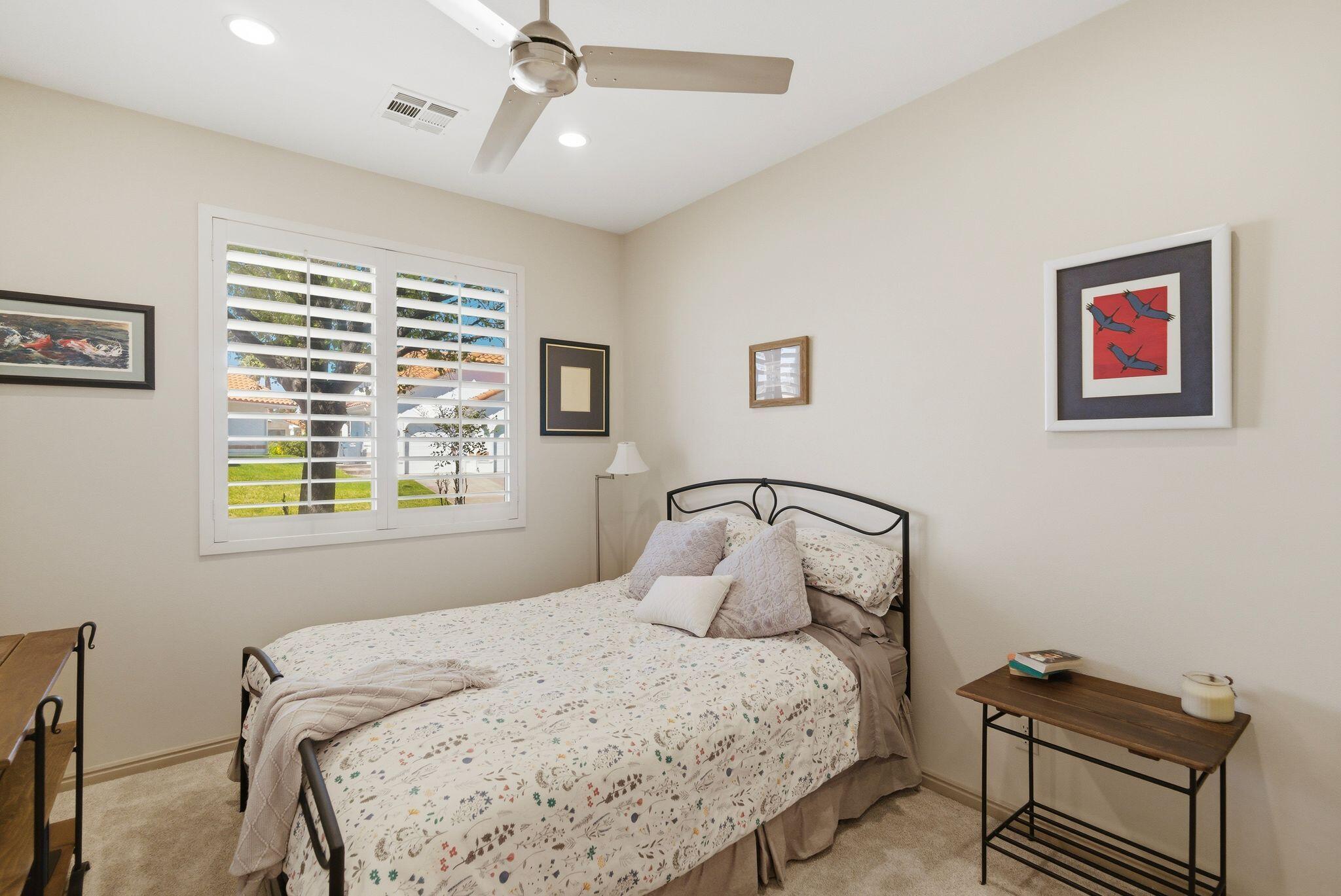 CRYSTAL SPRINGS - Residential