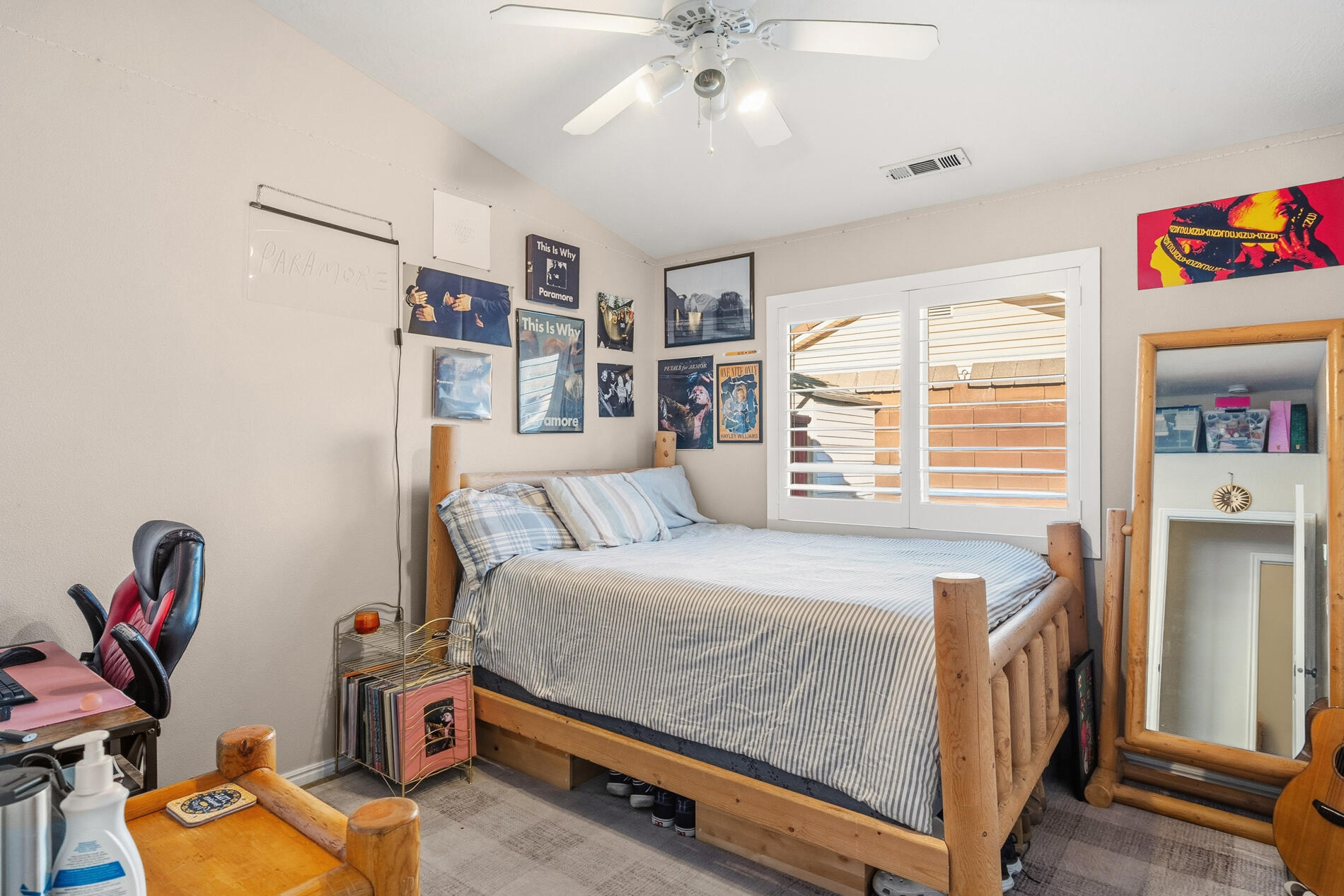 ROYAL OAKS - Residential