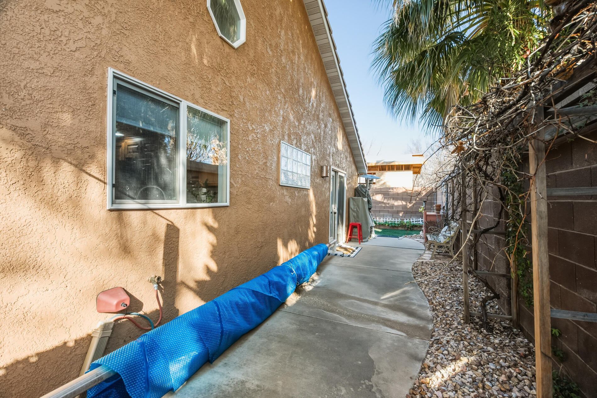 ROYAL OAKS - Residential