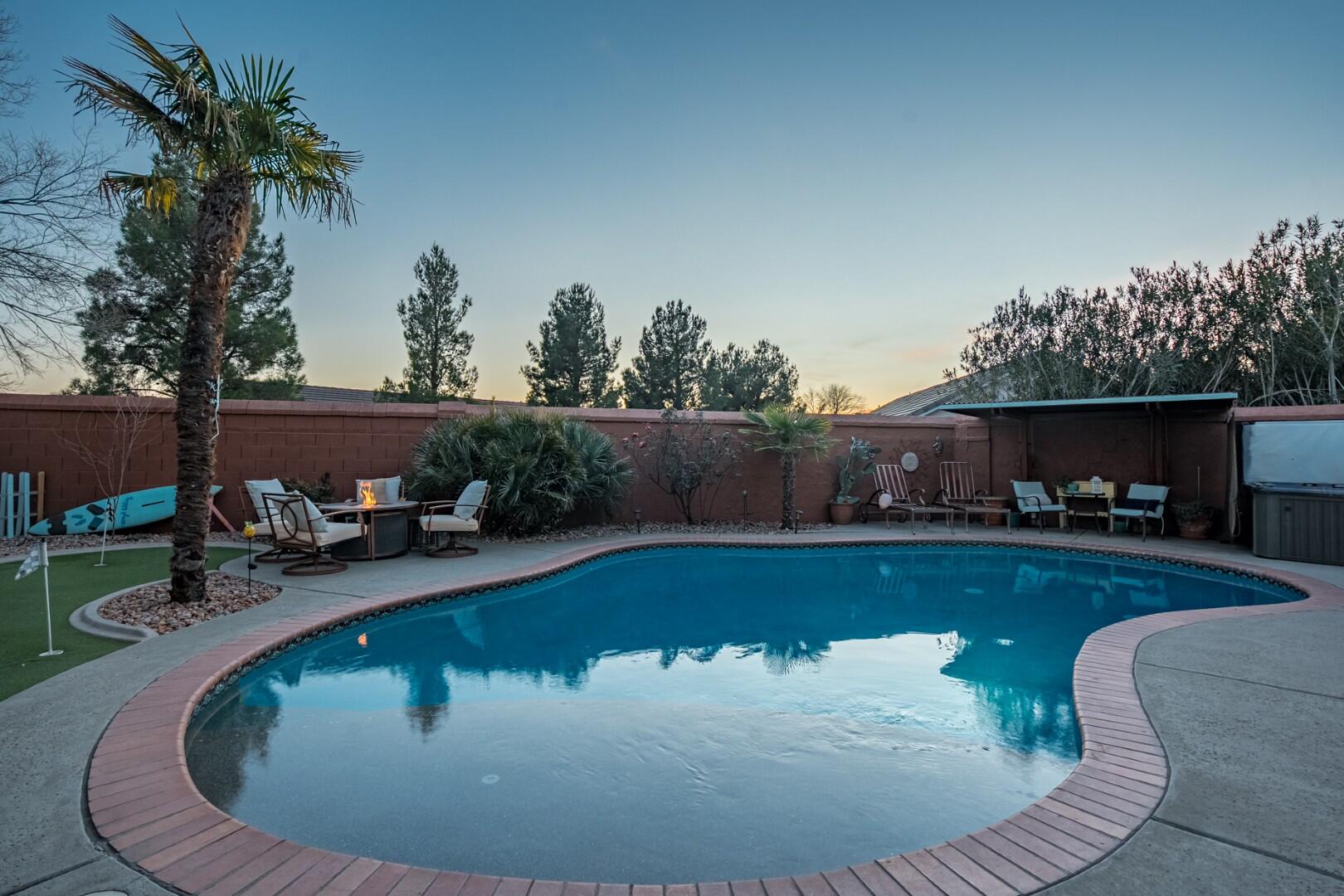 ROYAL OAKS - Residential