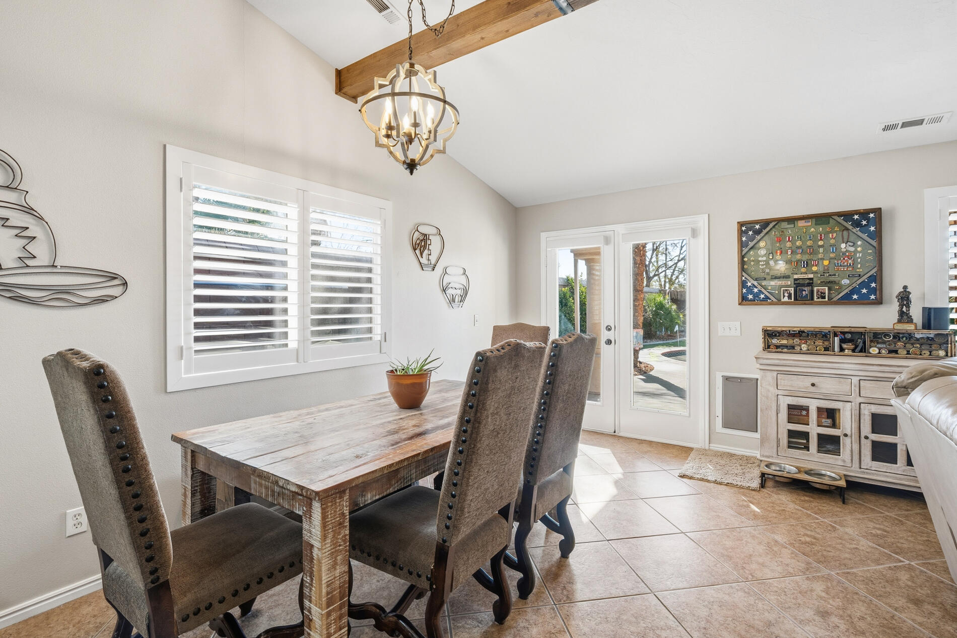 ROYAL OAKS - Residential