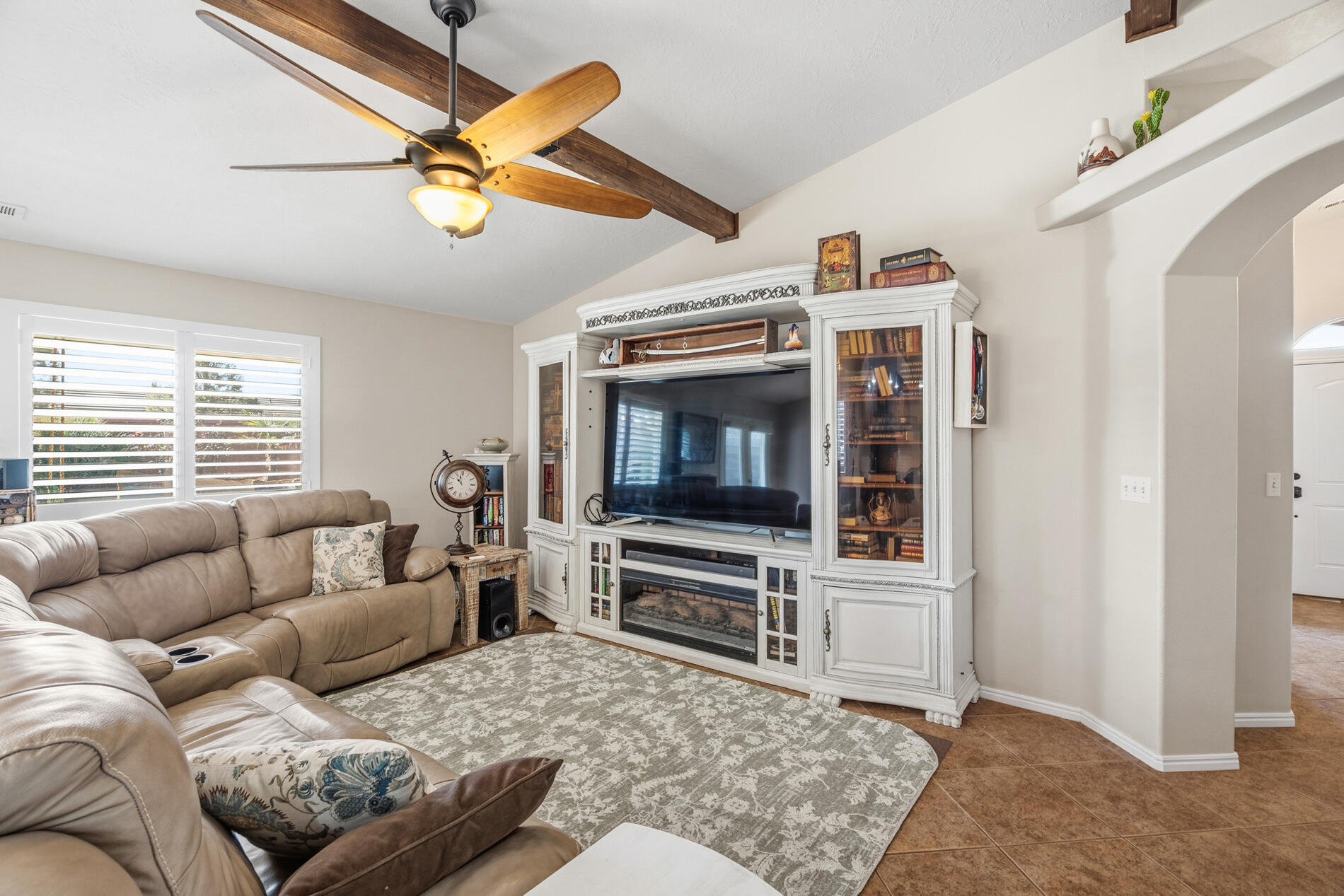 ROYAL OAKS - Residential