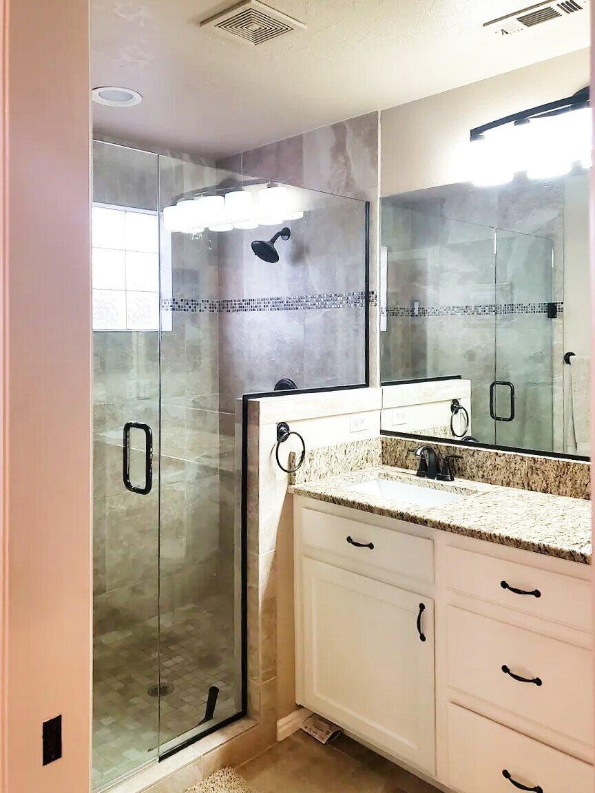 ROYAL OAKS - Residential