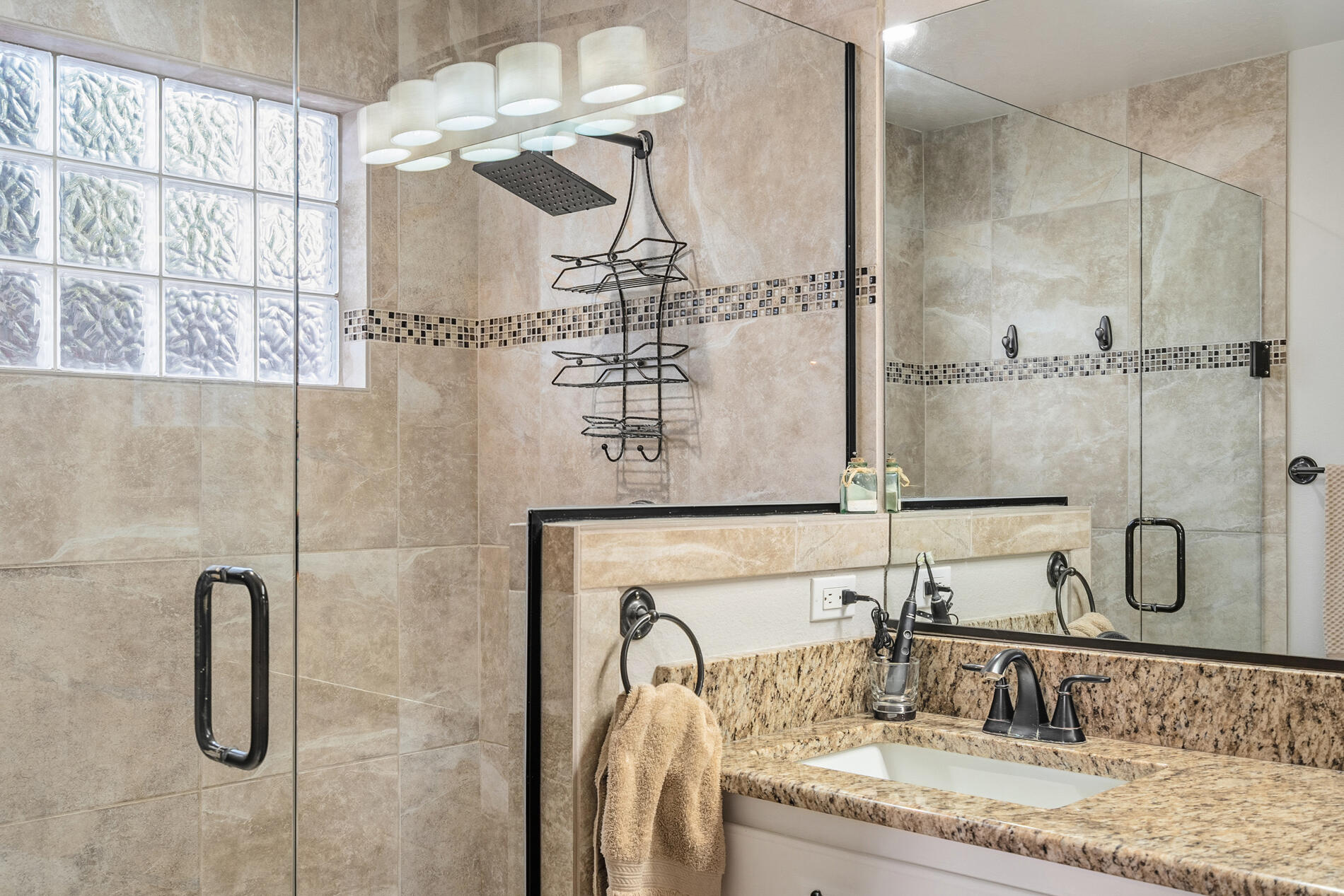 ROYAL OAKS - Residential