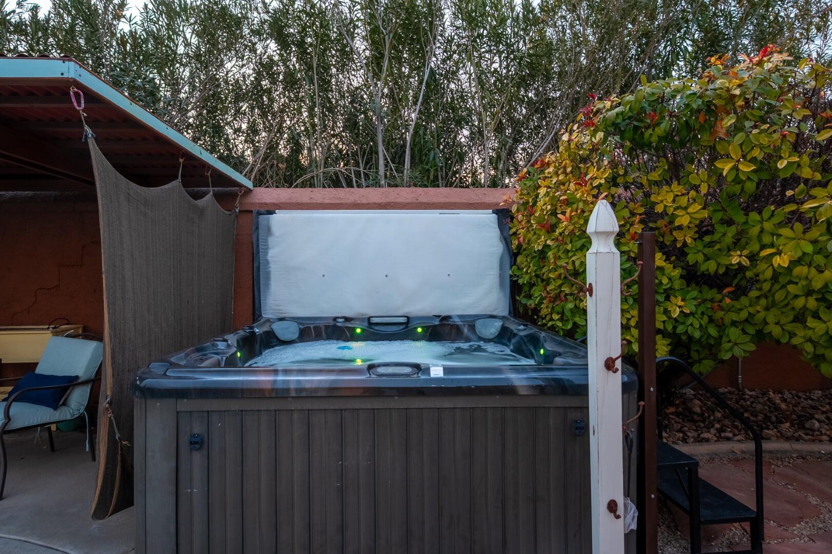 ROYAL OAKS - Residential