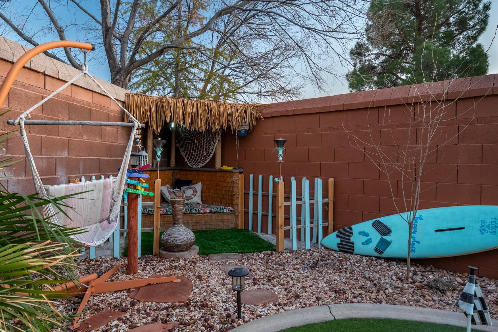 ROYAL OAKS - Residential