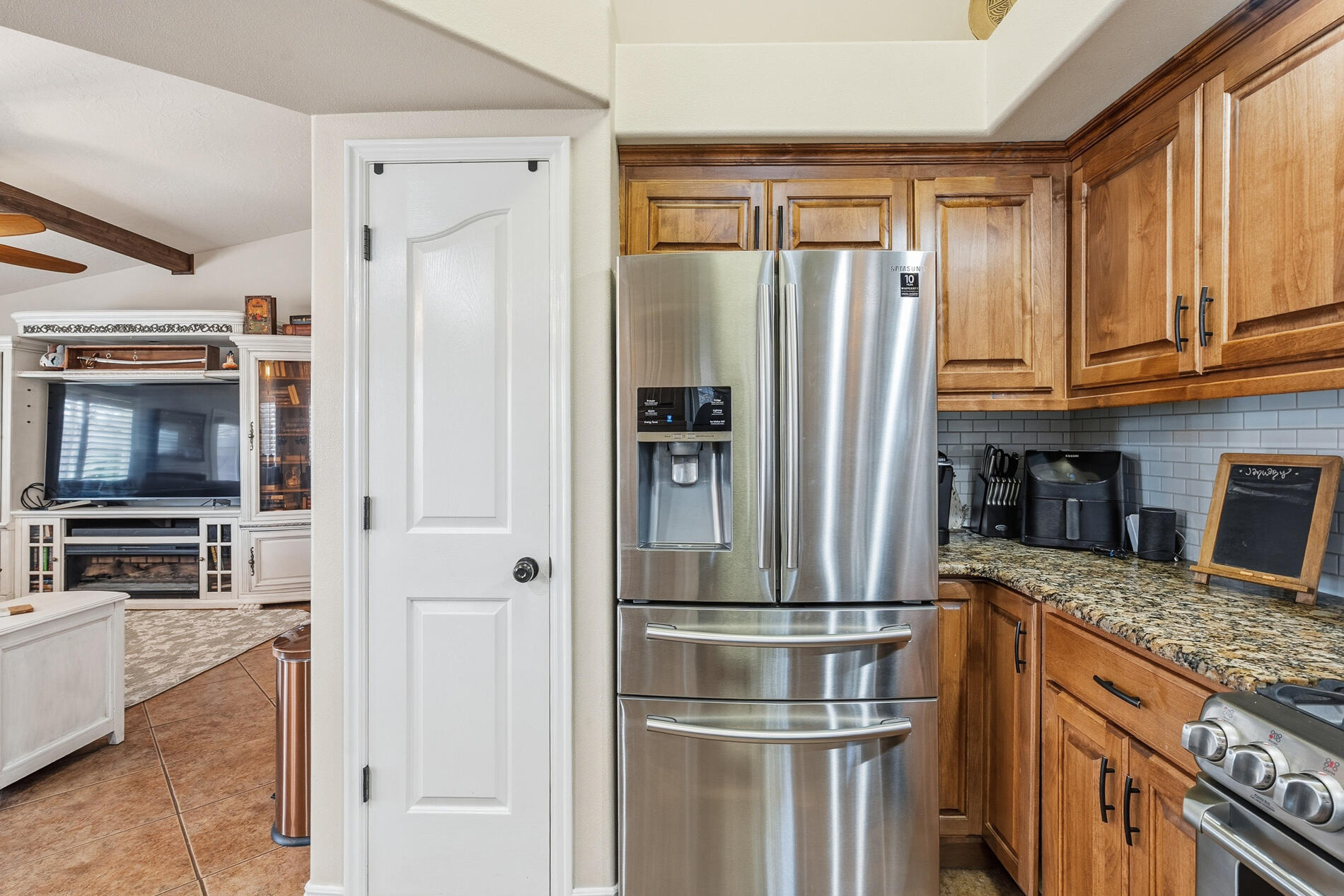 ROYAL OAKS - Residential