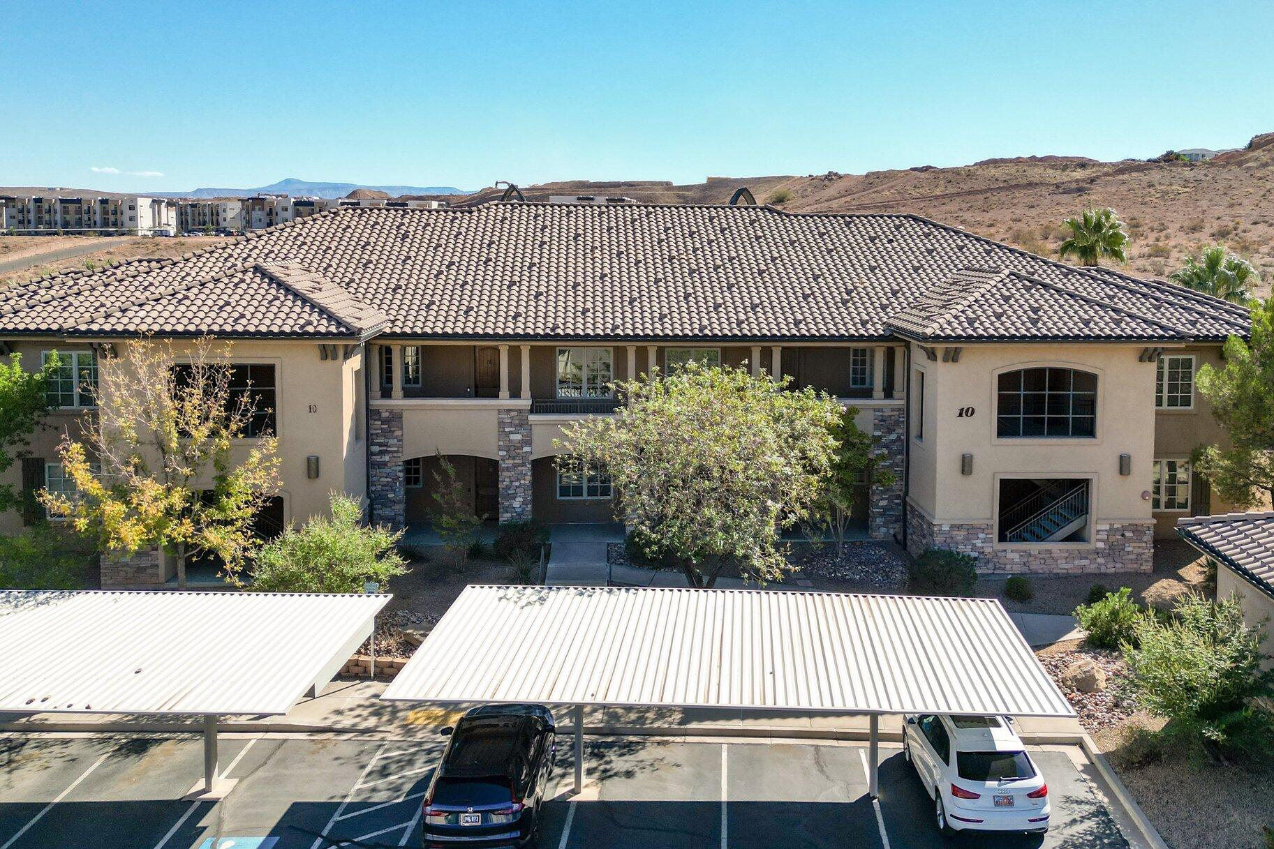 PELICAN HILLS CONDOMINIUMS - Residential