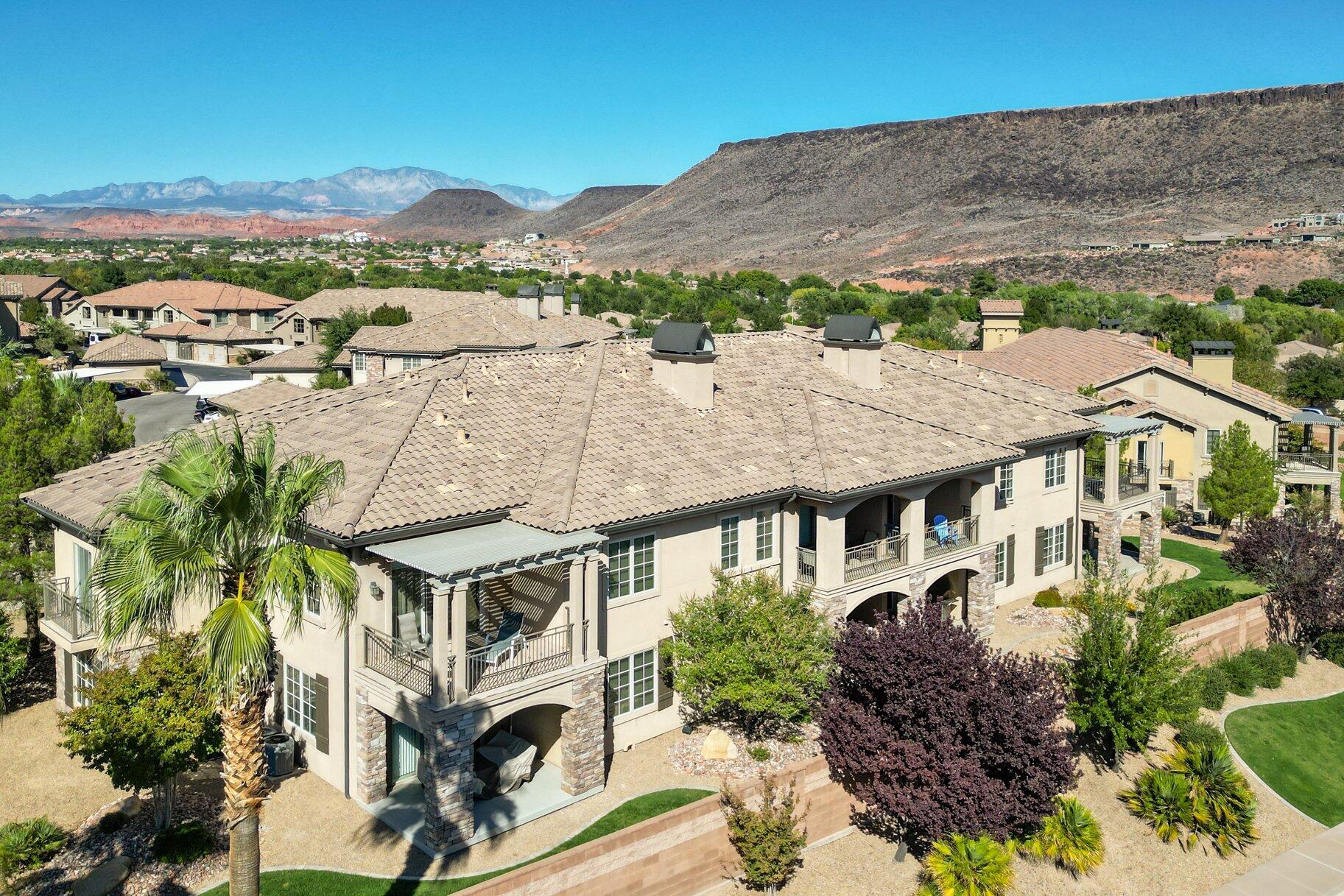 PELICAN HILLS CONDOMINIUMS - Residential