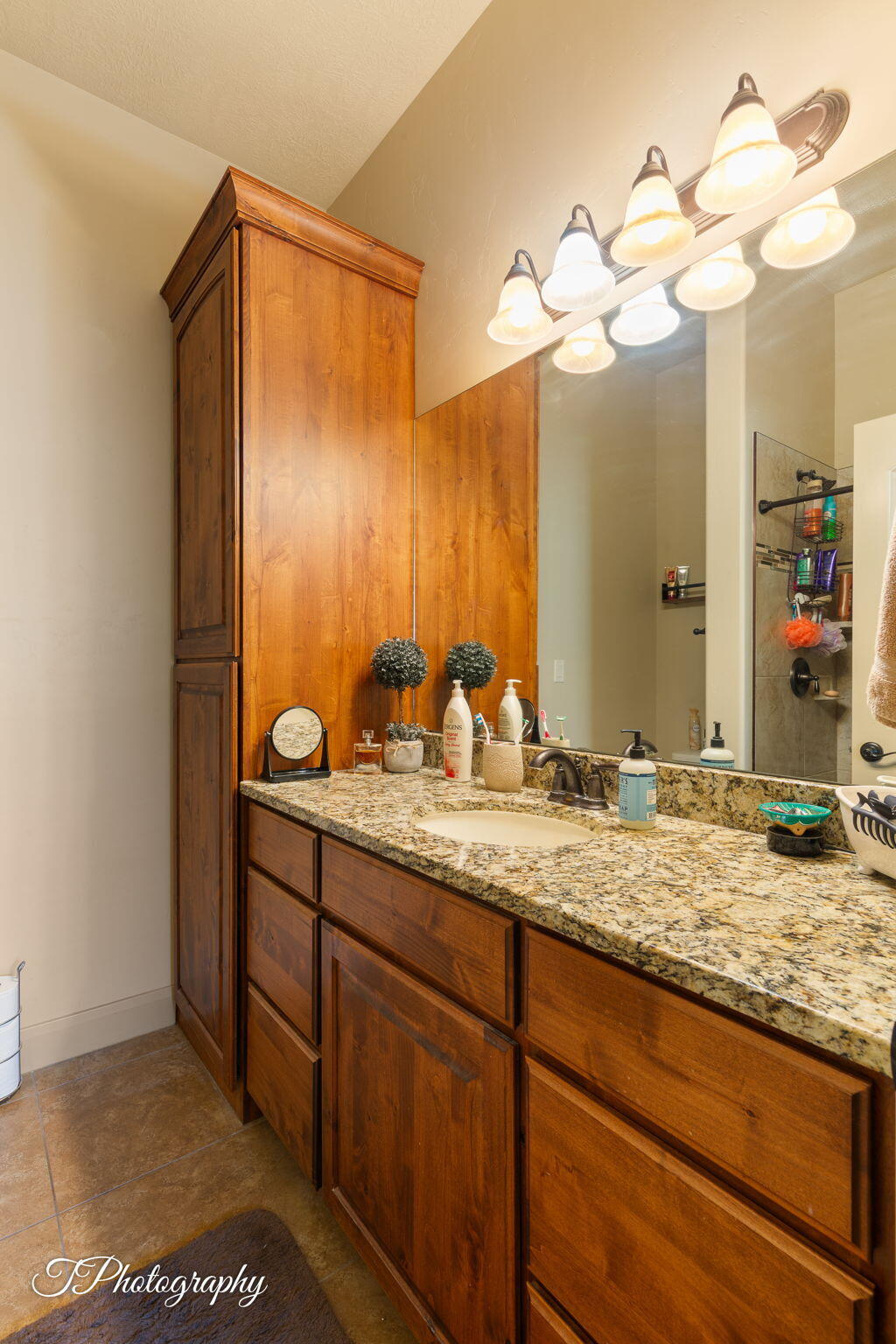 SKY RIDGE TOWNHOMES - Residential