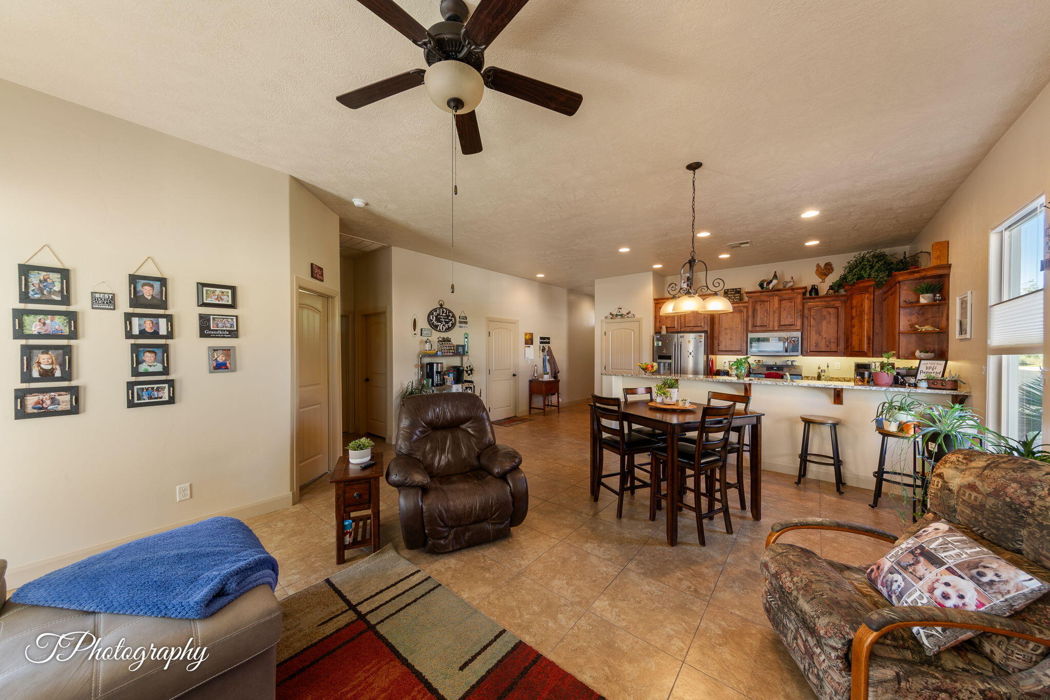 SKY RIDGE TOWNHOMES - Residential