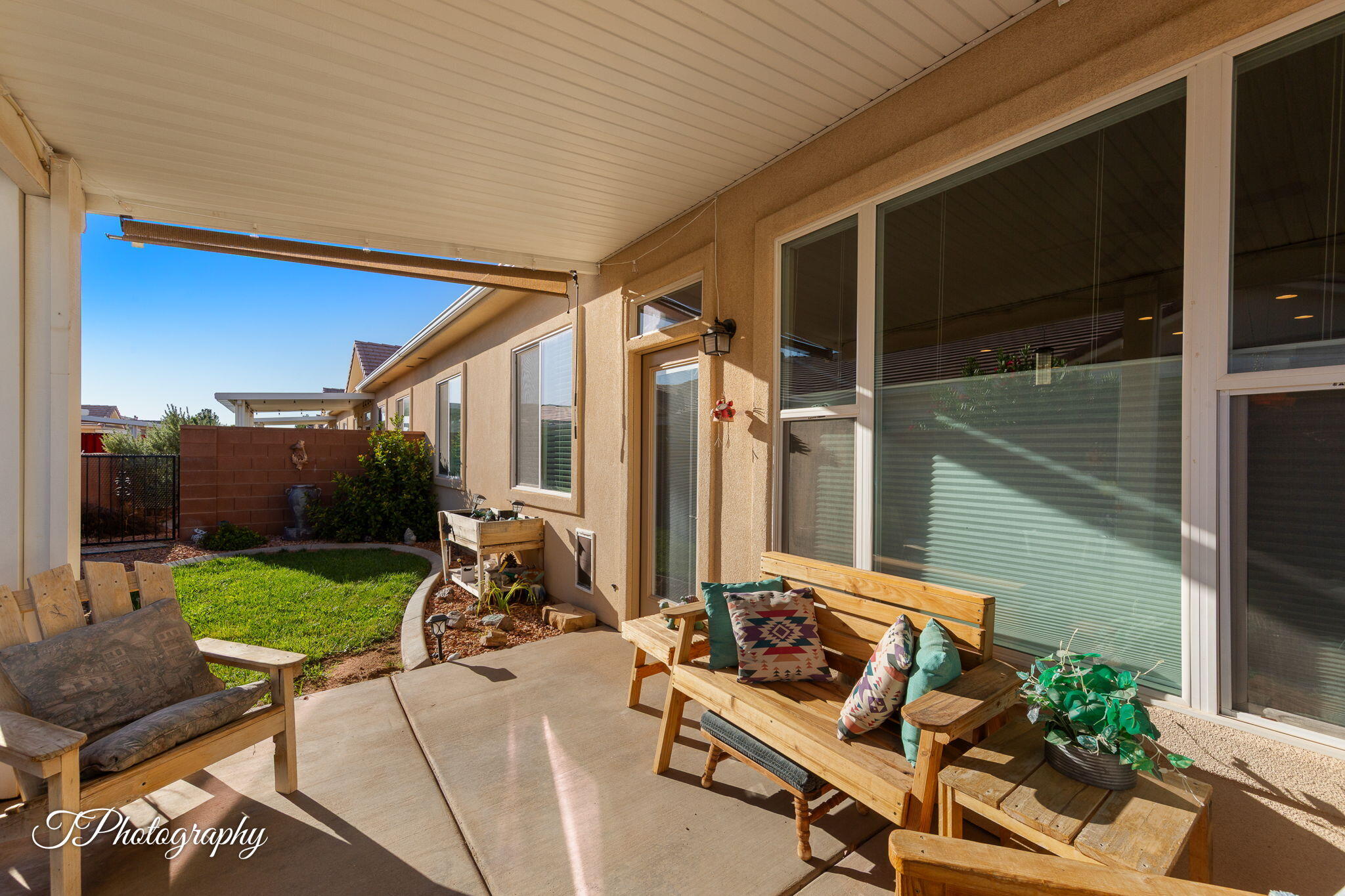 SKY RIDGE TOWNHOMES - Residential