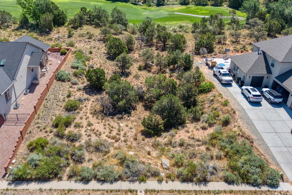 Photo of 1270 N Ridgeway DR, Cedar City, UT 84721 (MLS # 26-270915)