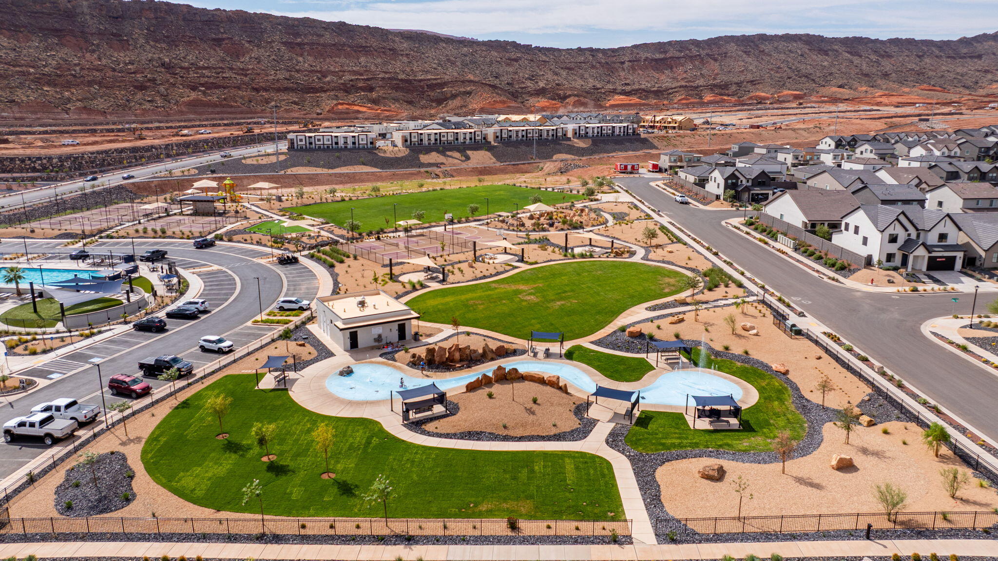 LABYRINTH PT AT LG VALLEY - Residential