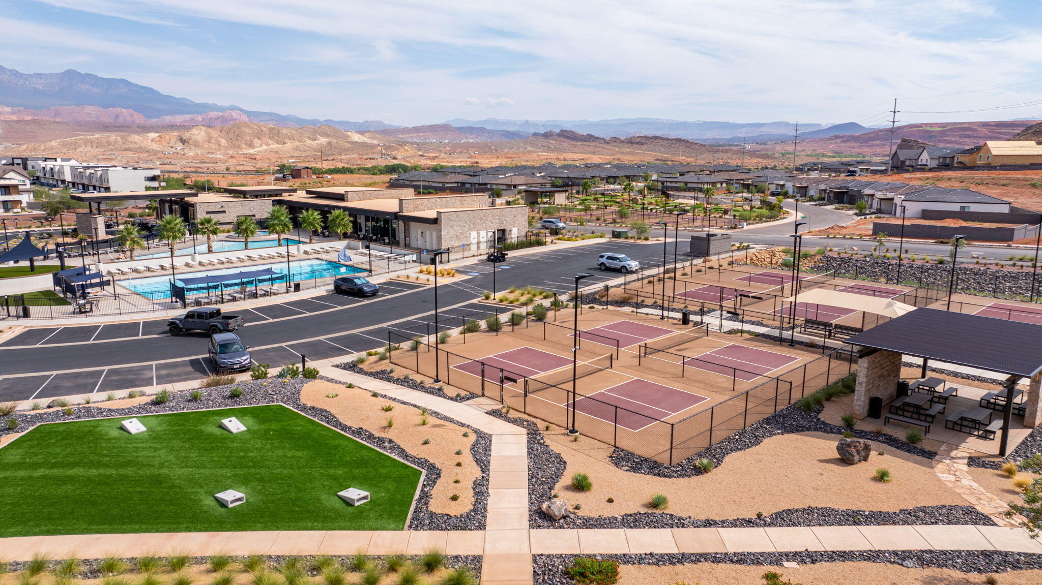 LABYRINTH PT AT LG VALLEY - Residential